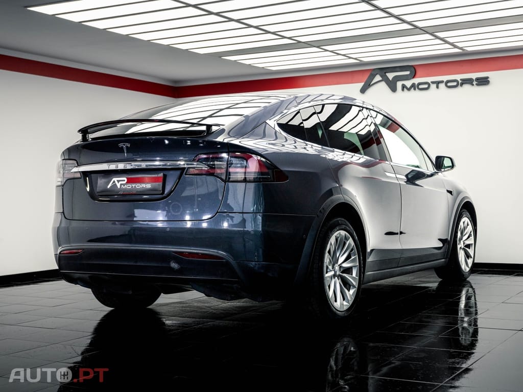 Tesla Model X 100 kWh Long Range AWD