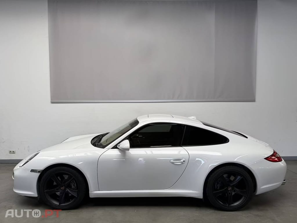 Porsche 911 Carrera