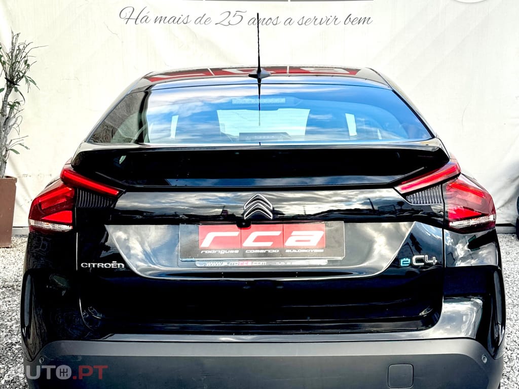 Citroen e-C4 50 kWh Shine Pack