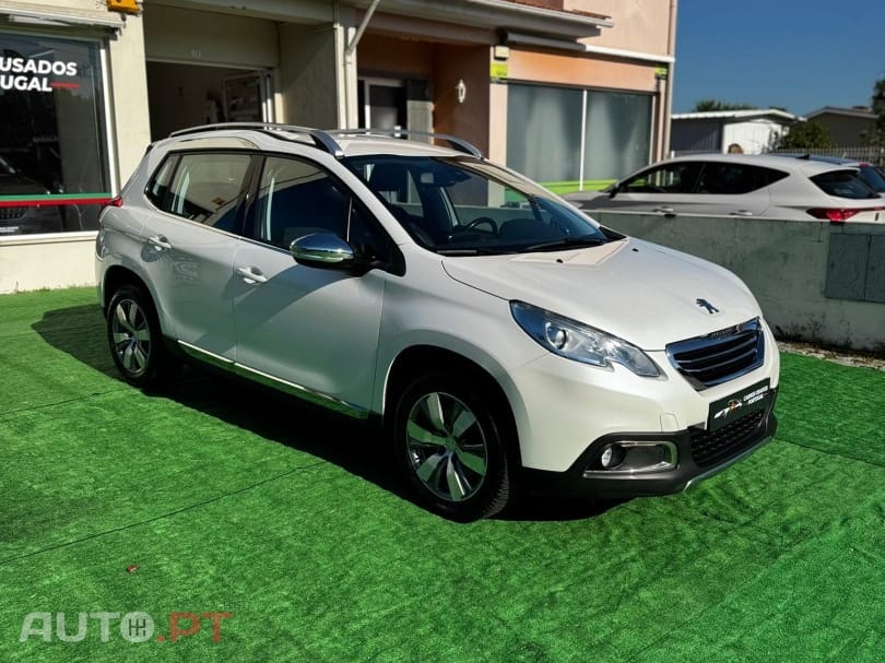 Peugeot 2008 1.2 PureTech Allure