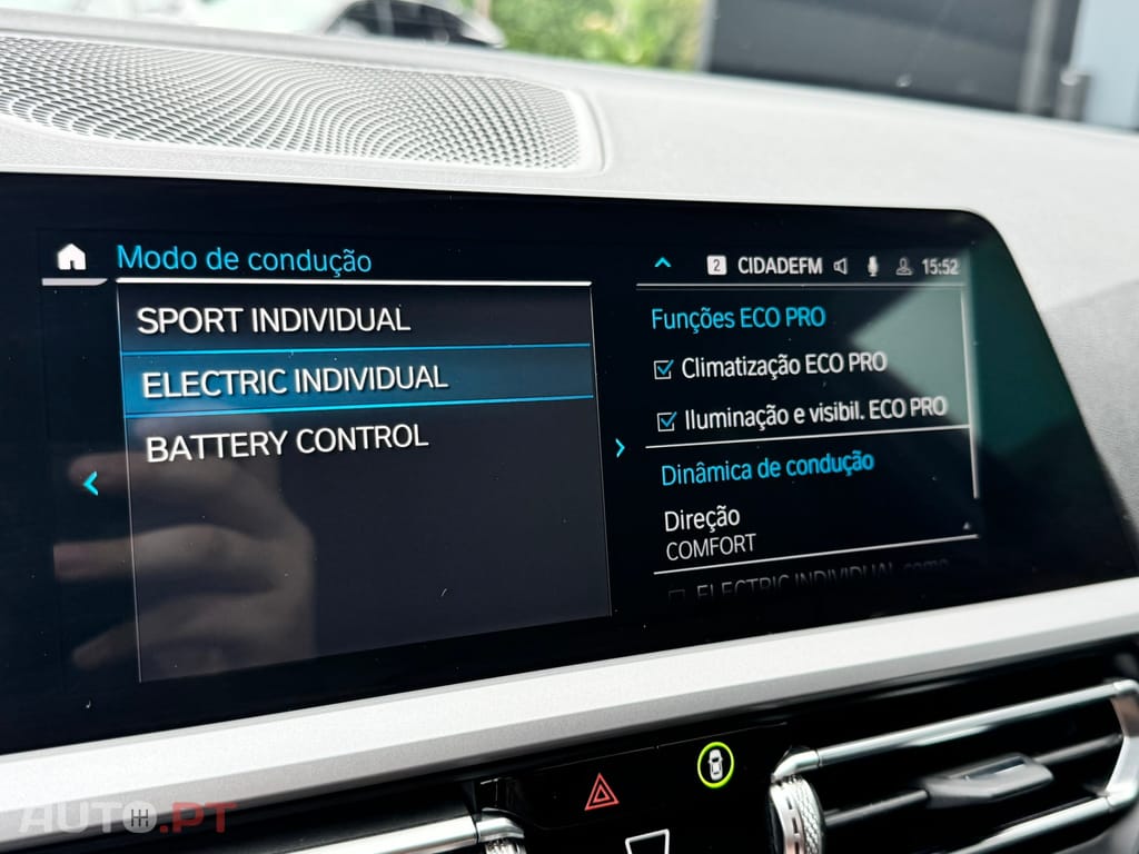 BMW 320 e Touring Auto