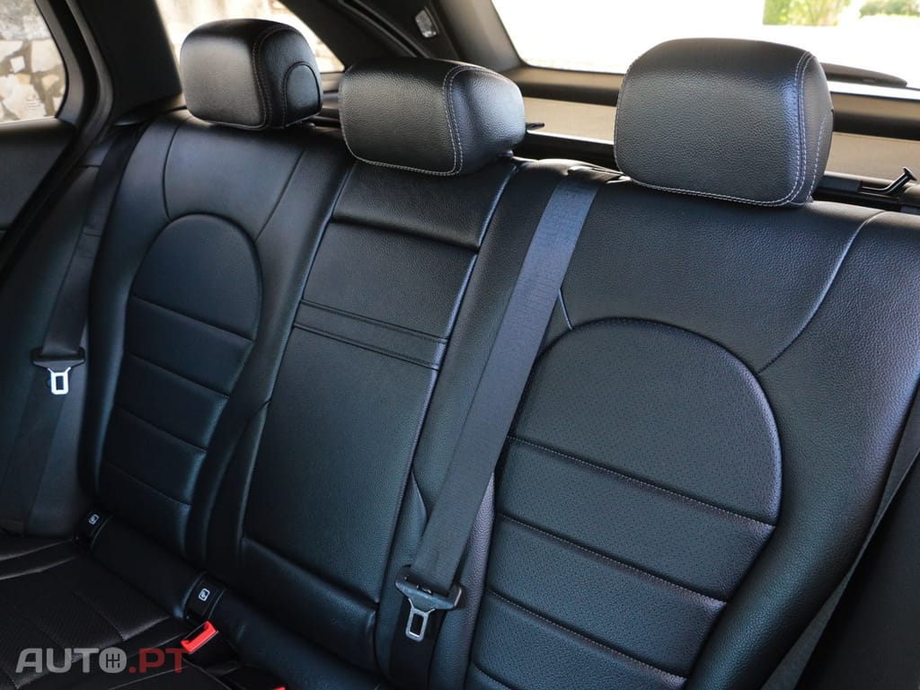 Mercedes-Benz C 300 de AMG Line