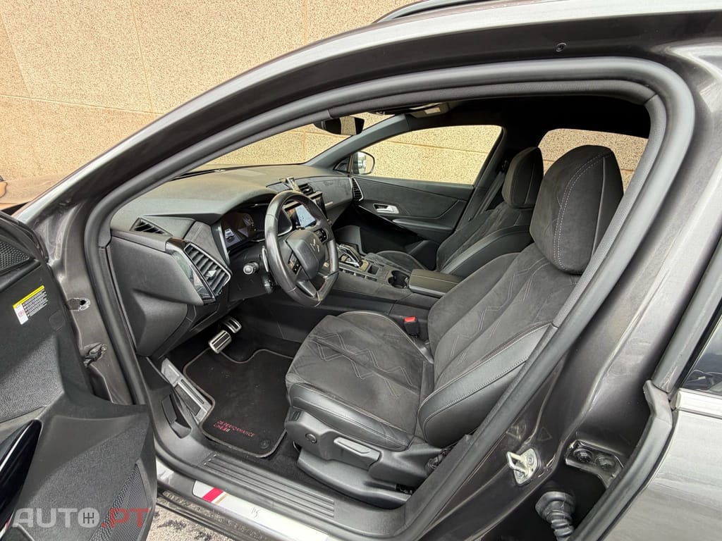 DS DS7 Crossback 1.5 BlueHDi Performance Line EAT8