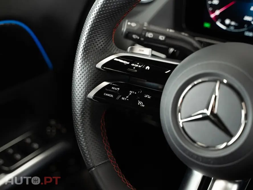 Mercedes-Benz GLA 250 e AMG Line