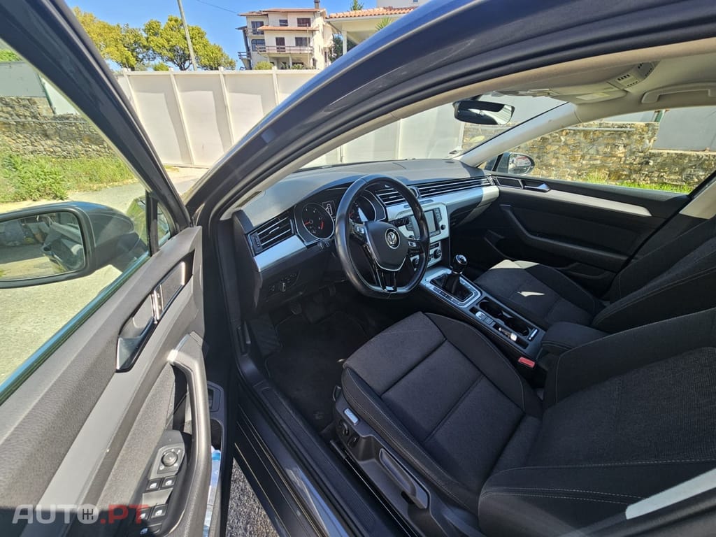 Volkswagen Passat 1.6 TDI Confortline