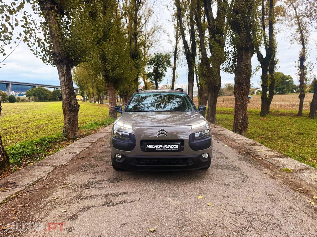 Citroen C4 Cactus 1.2 PureTech Shine