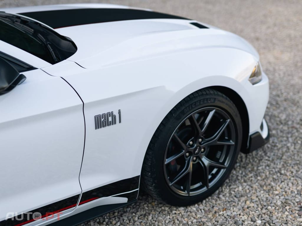 Ford Mustang 5.0 Ti-VCT V8 Aut. MACH1