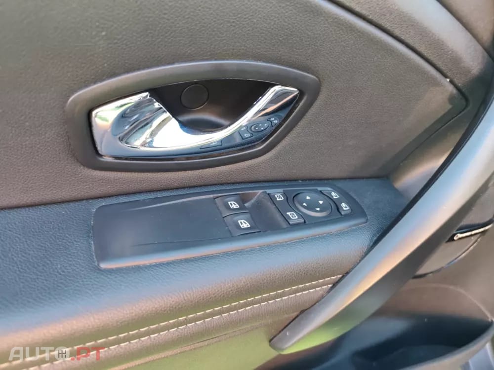 Renault Mégane Coupe 1.5 dCi Bose Edition EDC