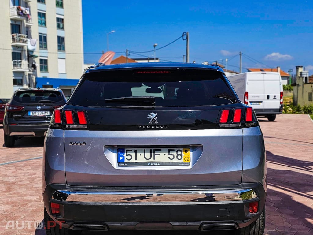 Peugeot 3008 1.5 BlueHDi Crossway