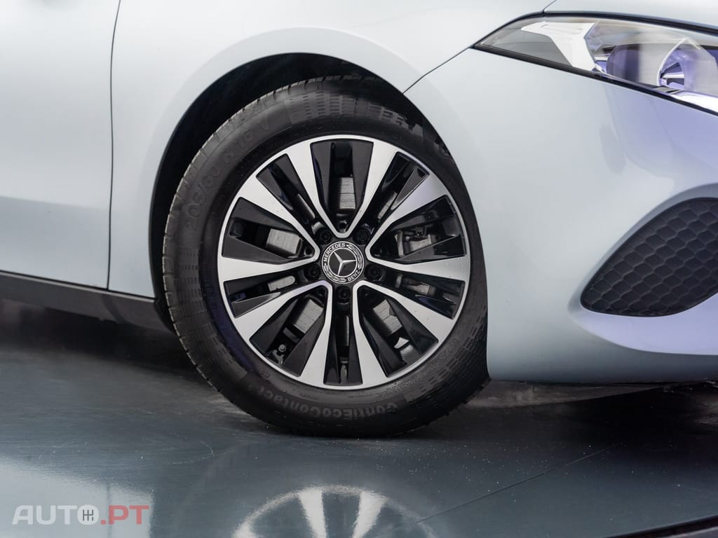 Mercedes-Benz A 200 d