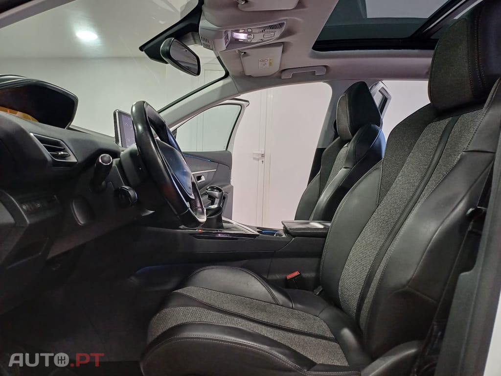 Peugeot 3008 1.2 PureTech Allure
