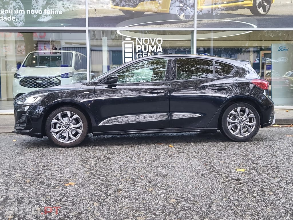 Ford Focus 1.0 EcoBoost MHEV ST-Line