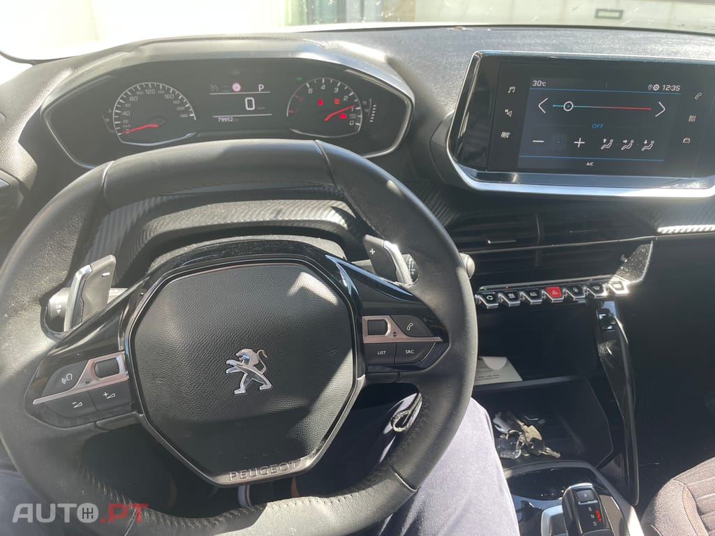 Peugeot 208 Allure Eat 8