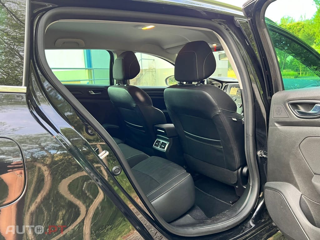 Renault Mégane Sport Tourer 1.3 TCe Limited