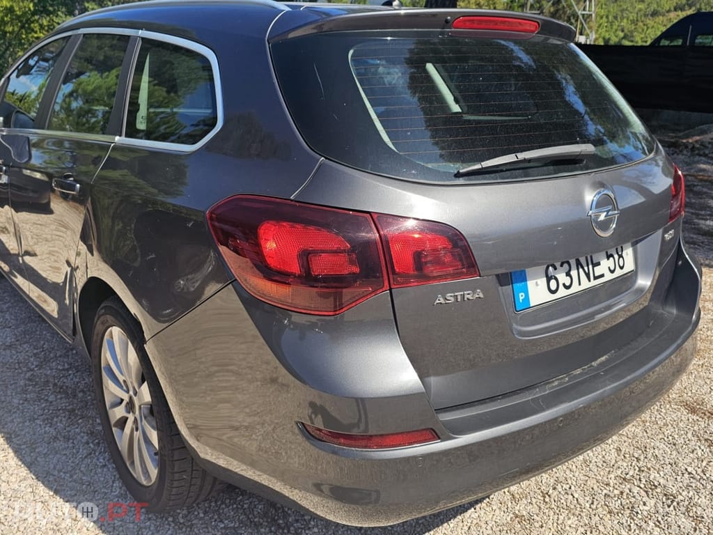 Opel Astra 1.7 CDTi Cosmo Start/Stop
