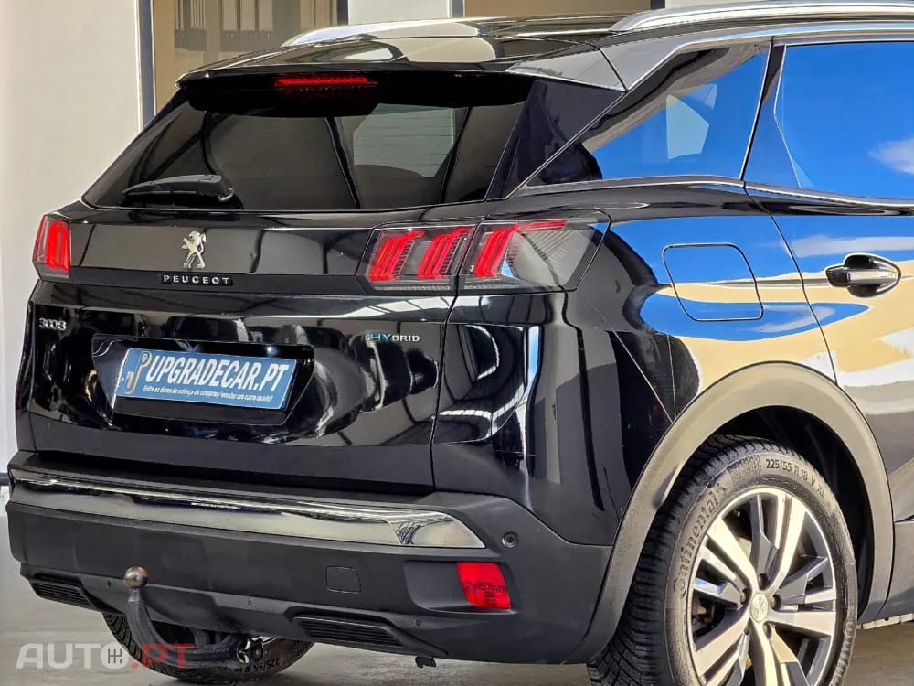 Peugeot 3008 1.6 Hybrid Allure e-EAT8