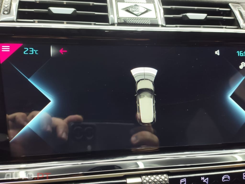 DS DS7 Crossback E-Tense Performance Line EAT8