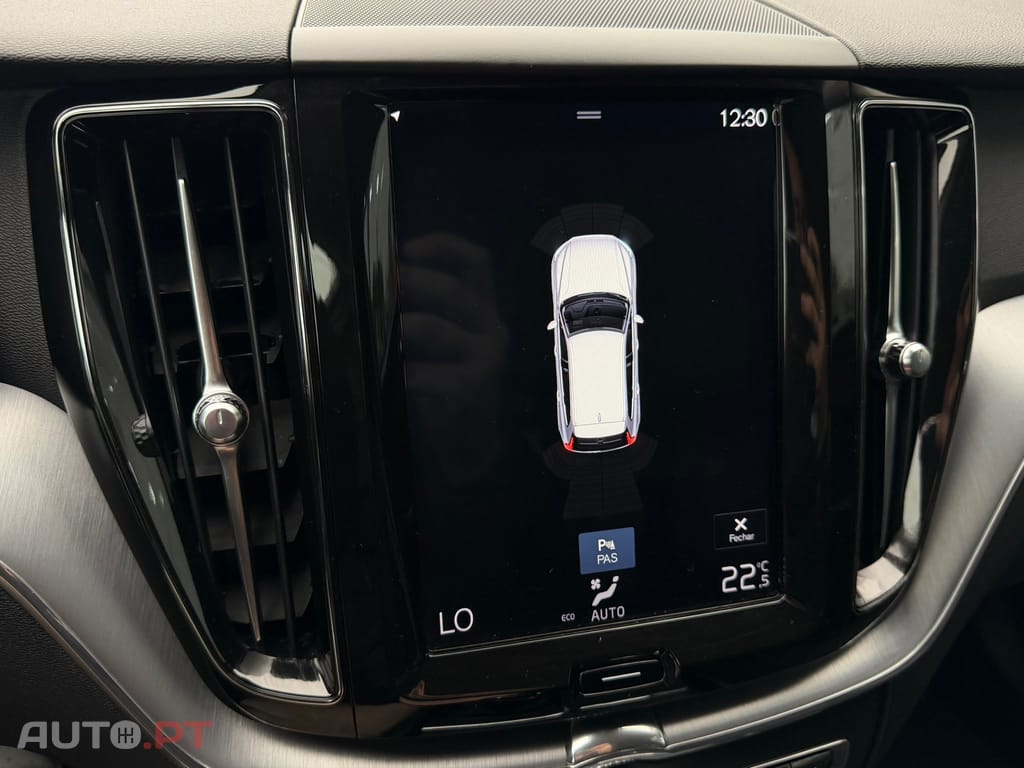 Volvo XC60 2.0 D4 Momentum Geartronic