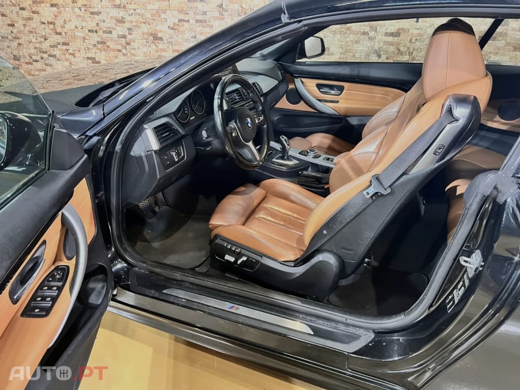 BMW 420 420d Pack M Auto | 190cv | Livro de Revisões | 2 Chaves