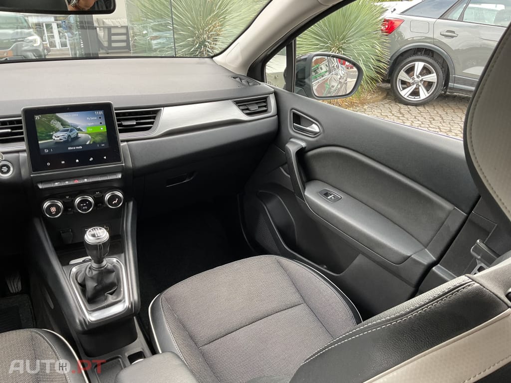 Renault Captur 1.0 TCe Intens