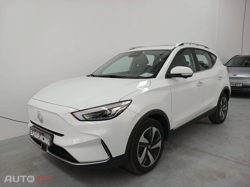 MG ZS EV 72.6 kWh Luxury