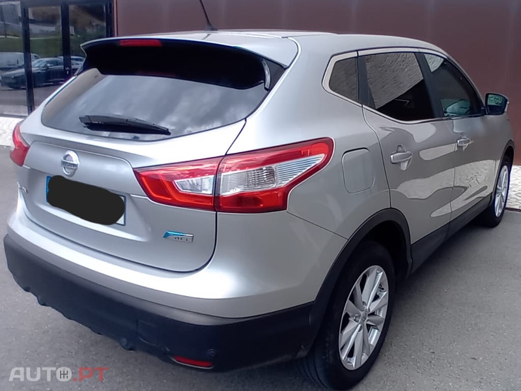 Nissan Qashqai Connecta