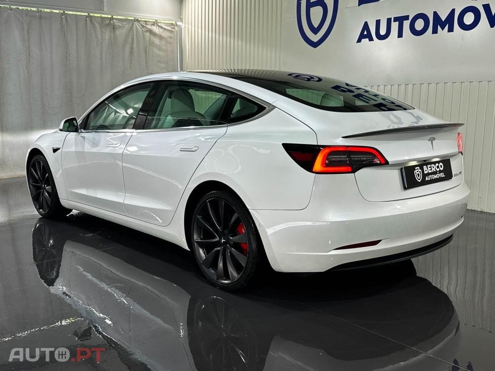 Tesla Model 3 Performance Dual Motor AWD