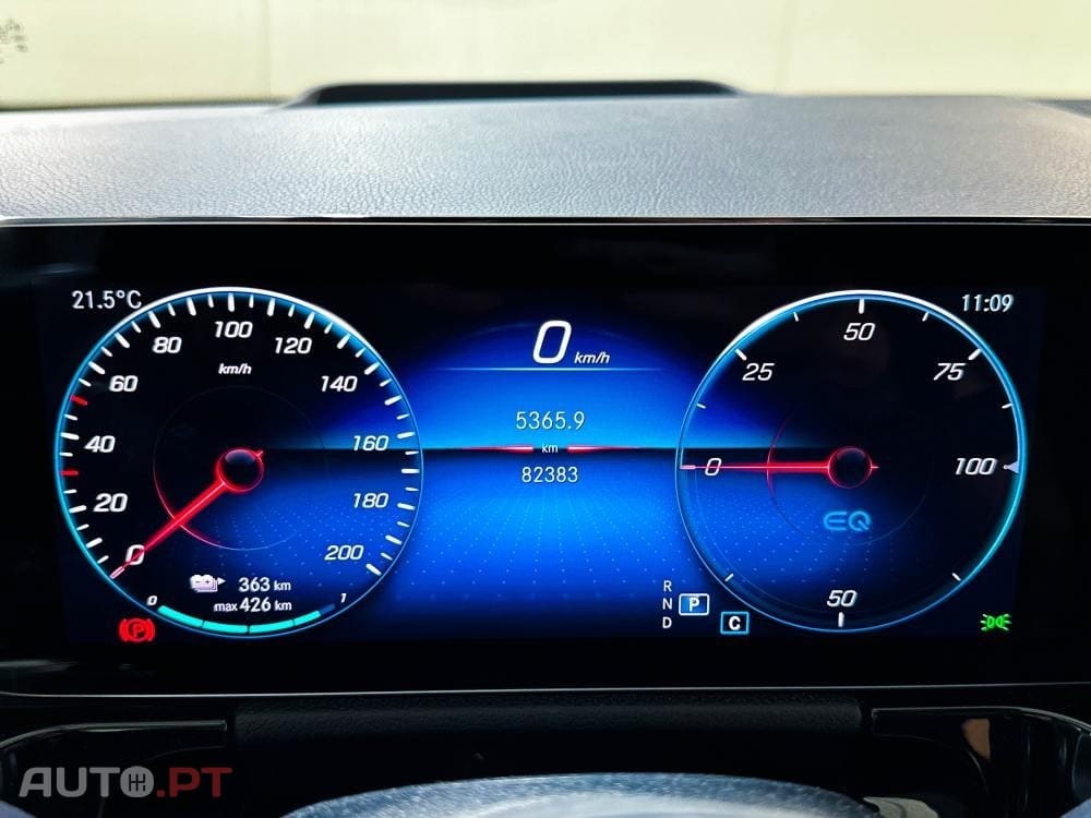 Mercedes-Benz EQA 250+ Business Line