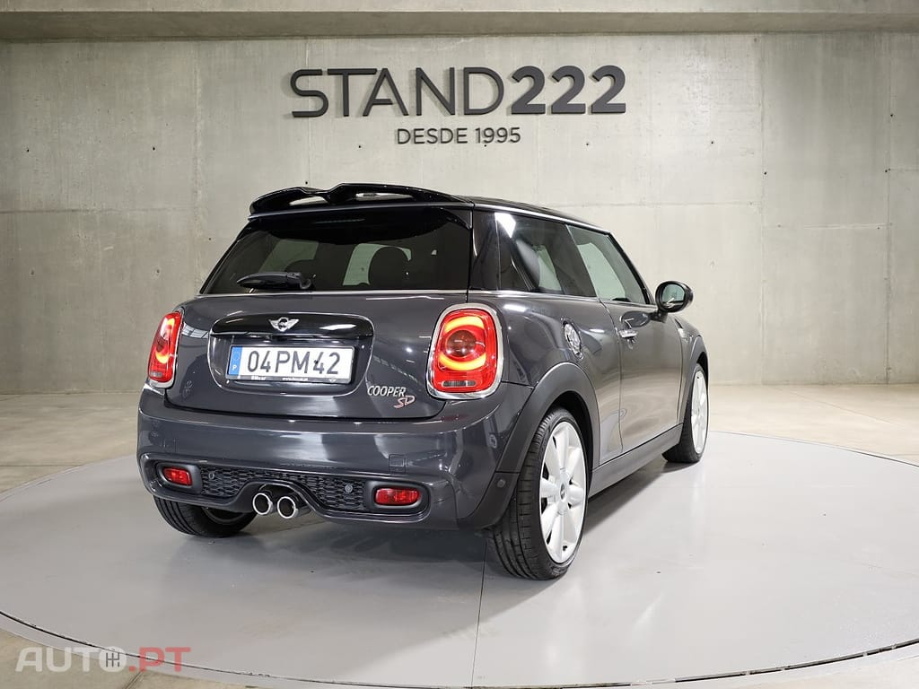 MINI Cooper SD Auto