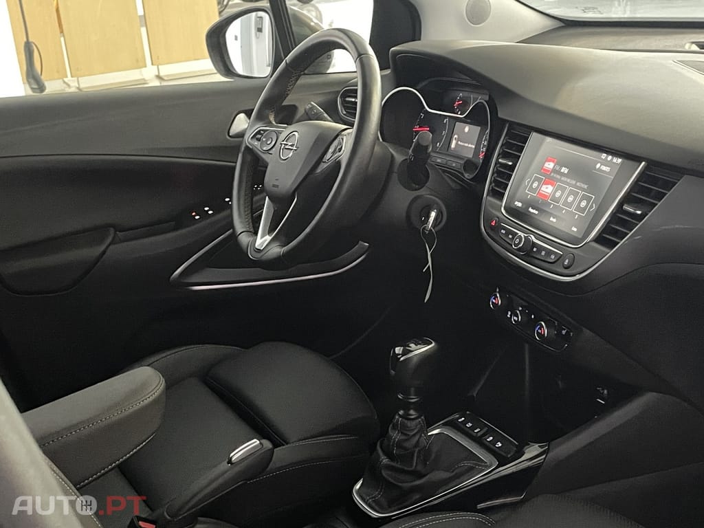 Opel Crossland X 1.2 T Innovation