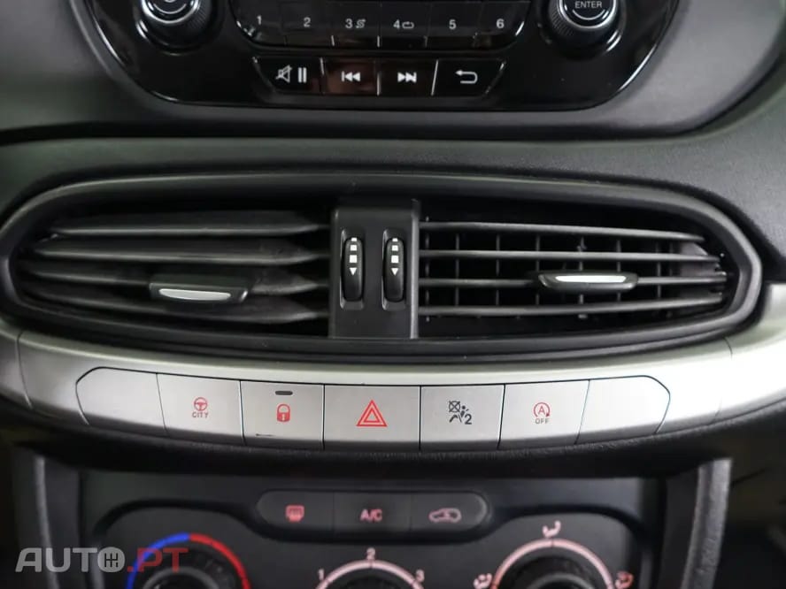 Fiat Tipo 1.3 M-Jet Street