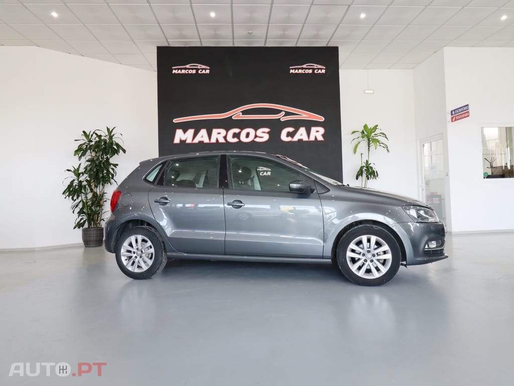 Volkswagen Polo 1.0 Confortline