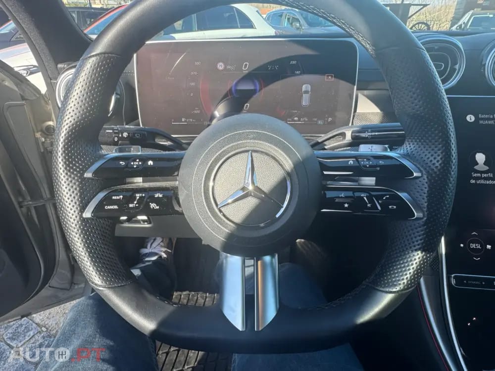 Mercedes-Benz C 300 e AMG Line