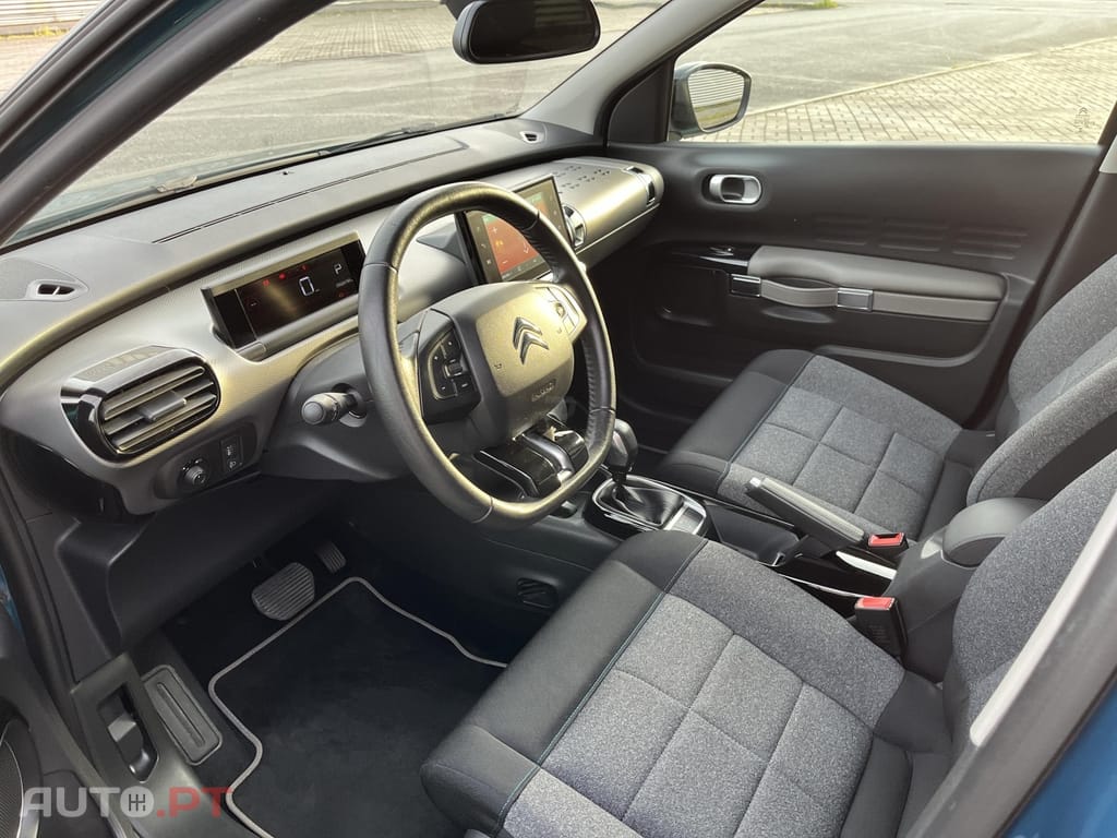 Citroen C4 Cactus Pure Tech 110 Stop&Start EAT6 Shine