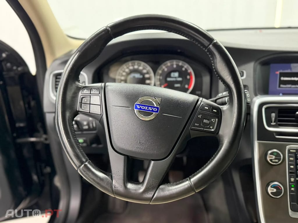 Volvo V60 1.6 D2 Drive Momentum Start/Stop