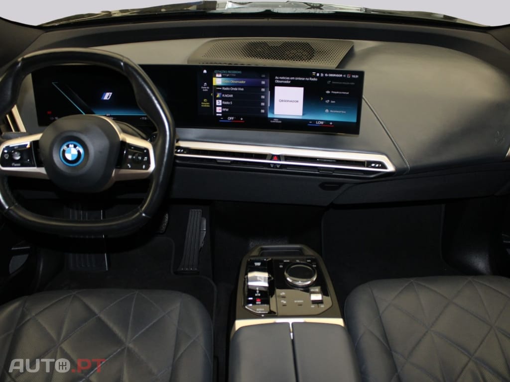 BMW iX XDRIVE 40 PACK I.V.A DEDUTÍVEL