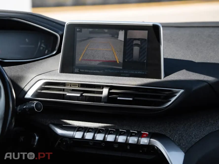 Peugeot 5008 1.5 BlueHDi Allure Pack
