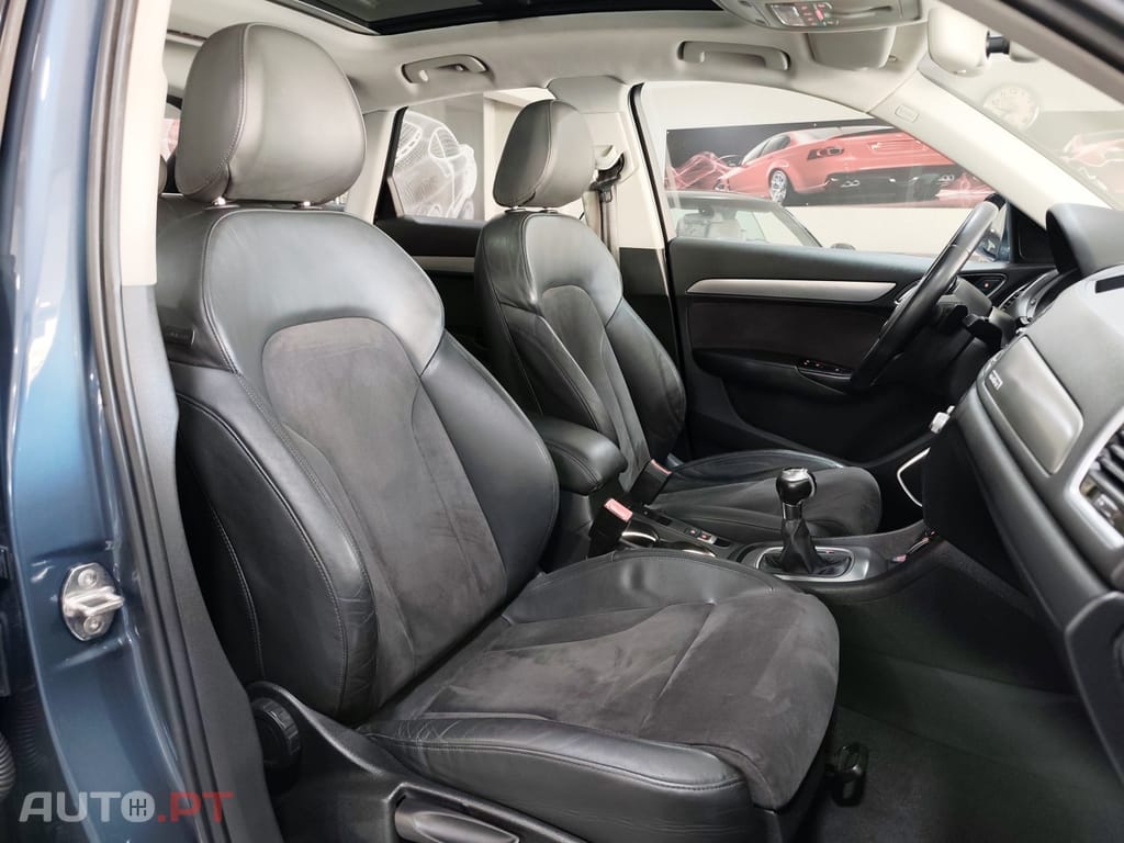 Audi Q3 2.0 TDI quattro Design S tronic