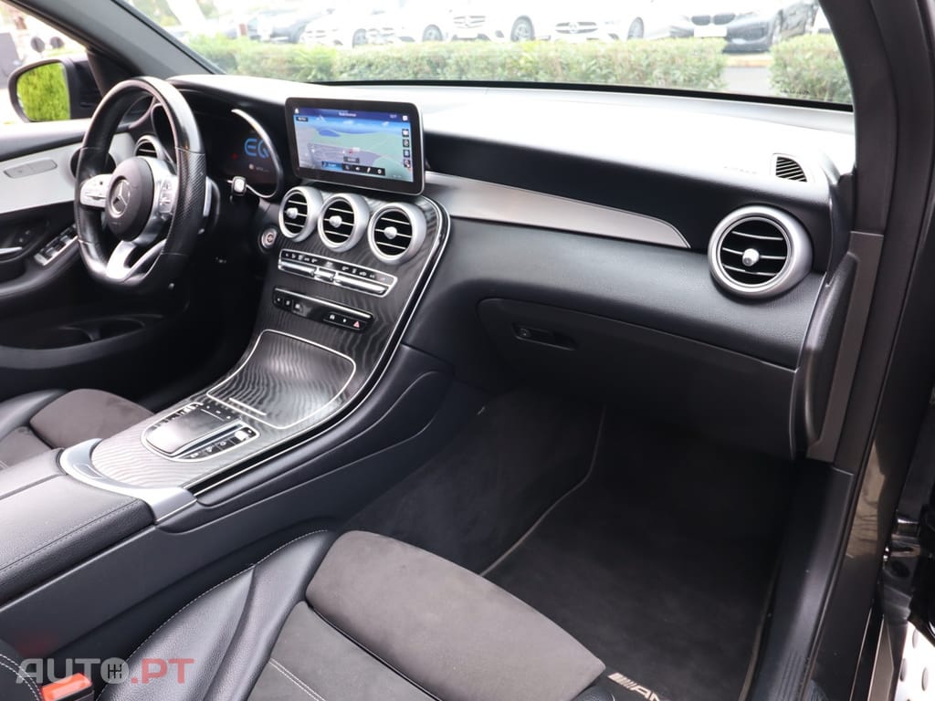Mercedes-Benz GLC 300 AMG