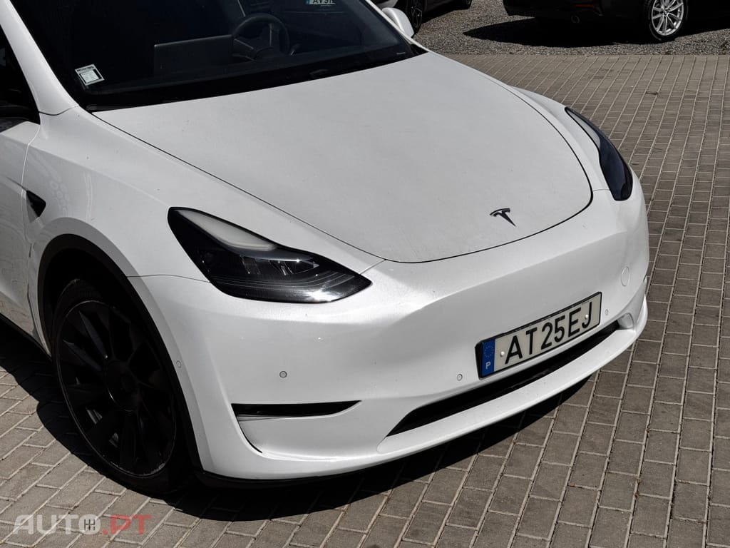 Tesla Model Y Long Range Tração Integral