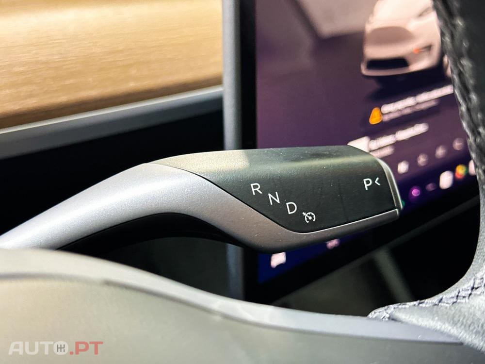 Tesla Model Y Long Range Dual Motor AWD