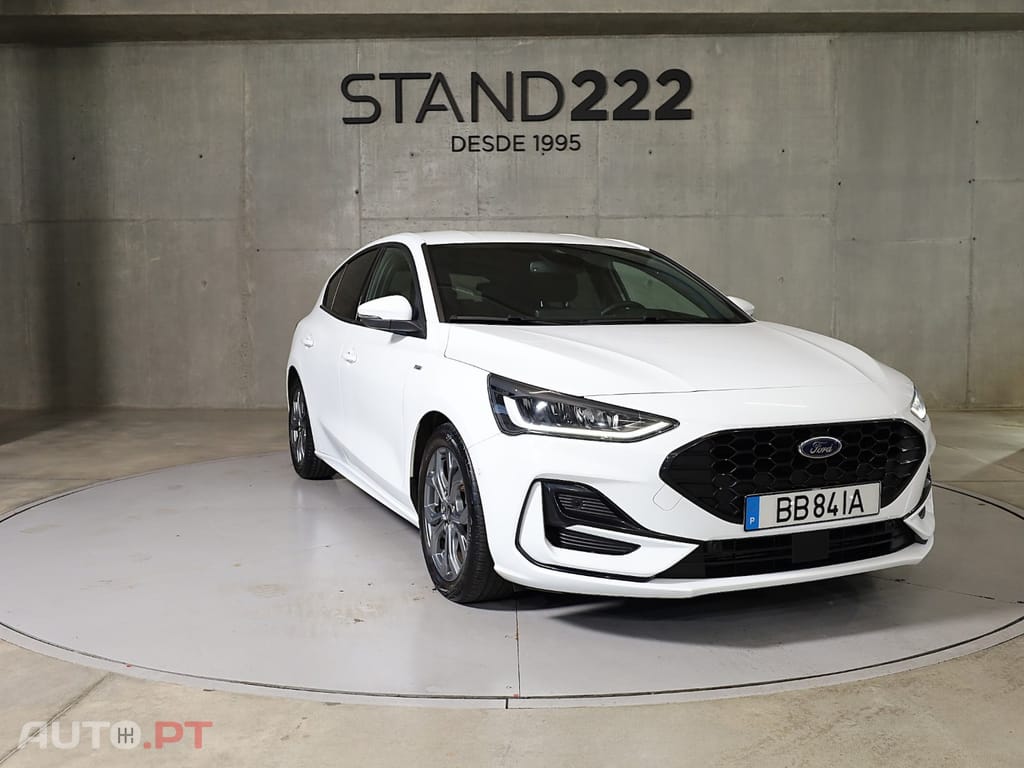 Ford Focus 1.0 Eco Boost MHEV ST-Line