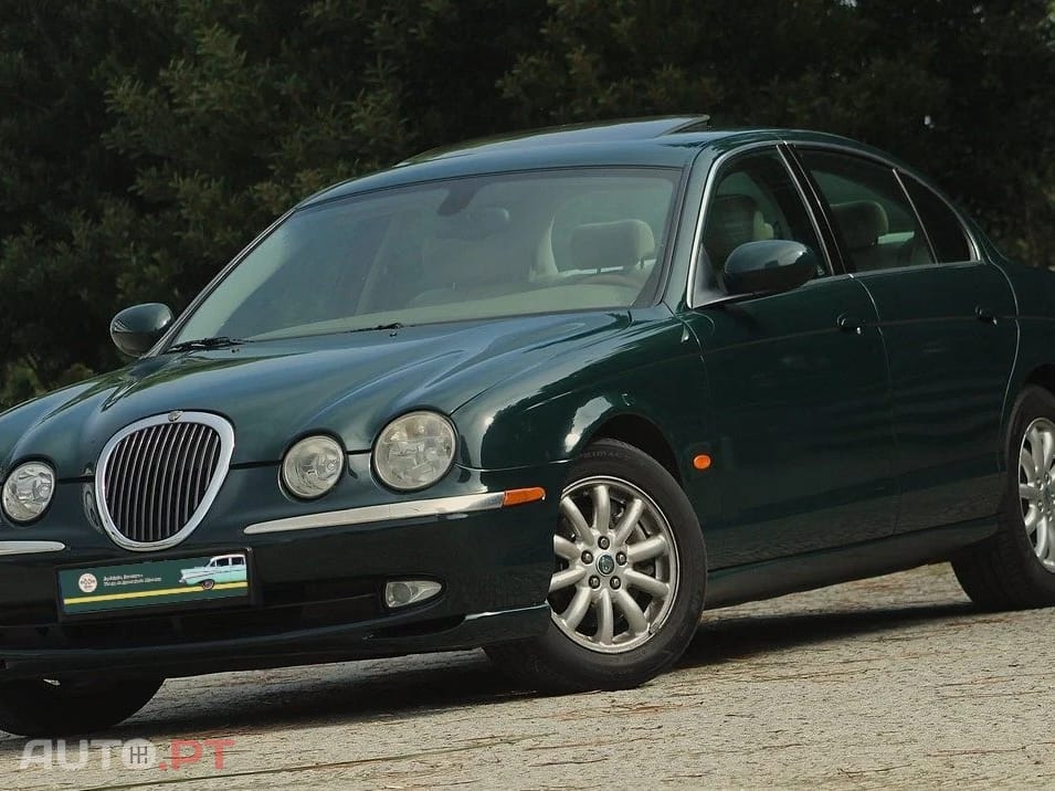 Jaguar S-Type 2.5 V6 Executive