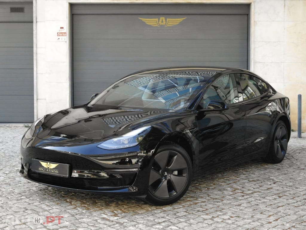 Tesla Model 3 Long Range Tração Traseira