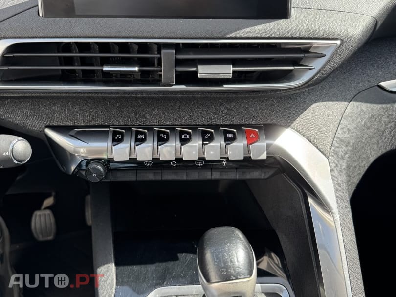 Peugeot 5008 1.2 PureTech Allure Pack