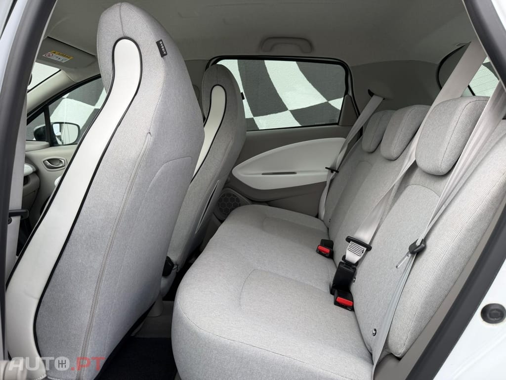 Renault Zoe (c/ Bateria) 41 kwh Intens