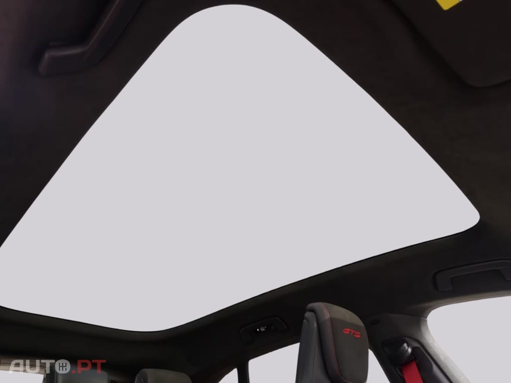 Porsche Taycan GTS I.V.A DEDUTIVEL 