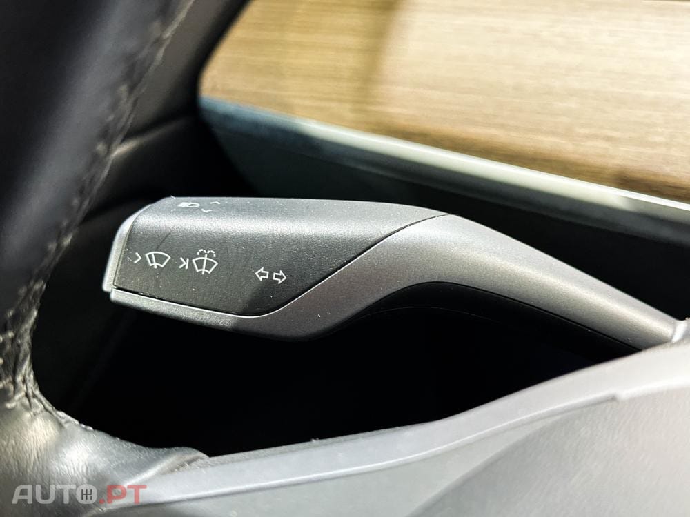 Tesla Model 3 Long-Range Dual Motor AWD