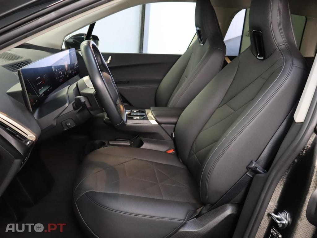BMW iX xDrive40
