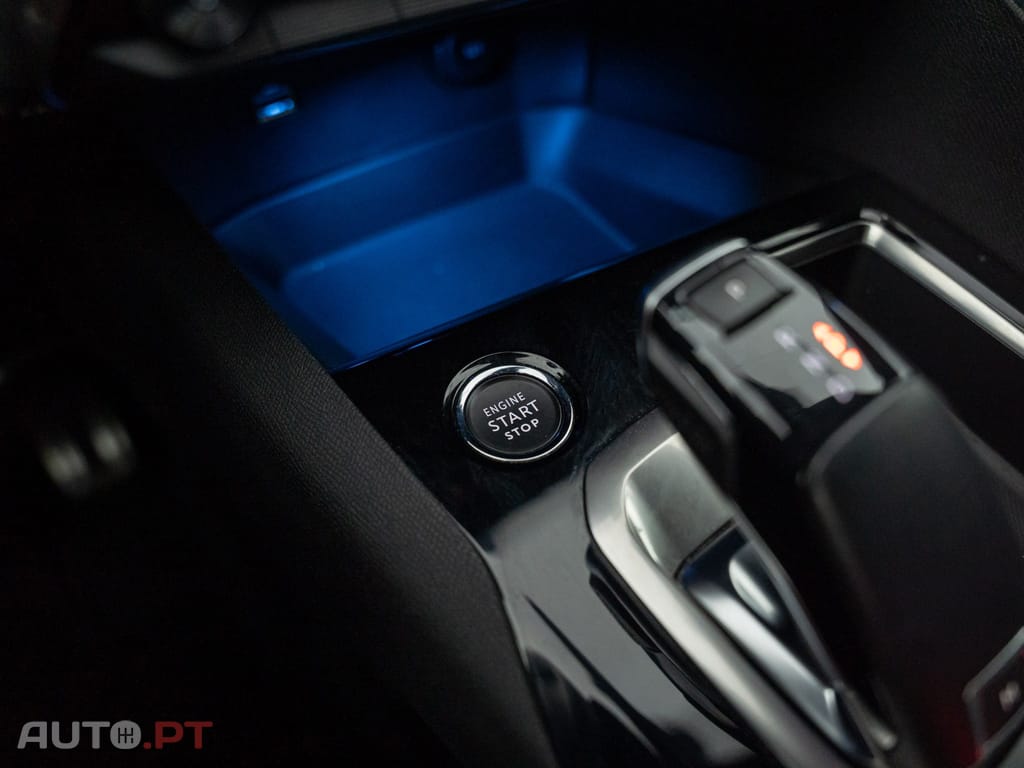 Peugeot 3008 1.5 BlueHDi GT EAT8